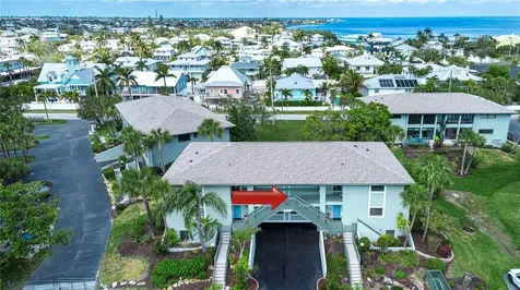 4255 Gulf Drive Holmes Beach FL 34217