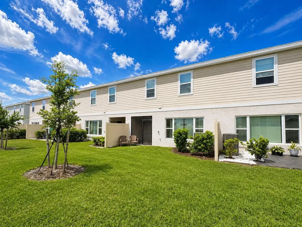 1262 Wispy Cypress Drive Kissimmee FL 34746
