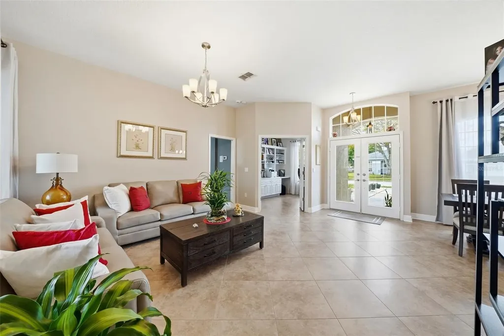 1436 Fox Chapel Drive Lutz FL 33549