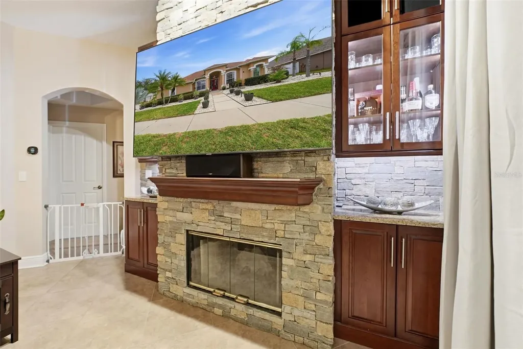 1436 Fox Chapel Drive Lutz FL 33549