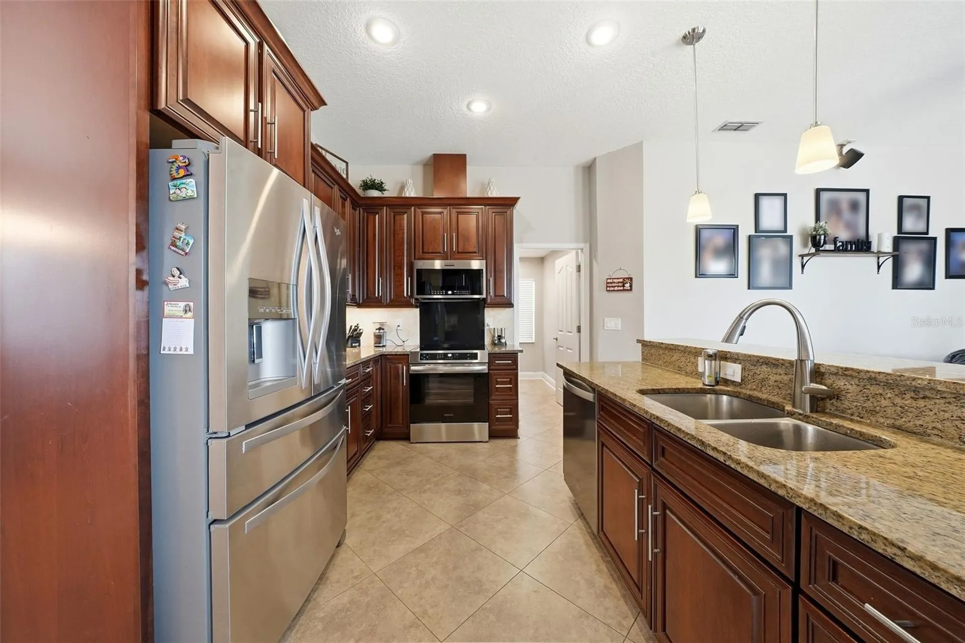 1436 Fox Chapel Drive Lutz FL 33549