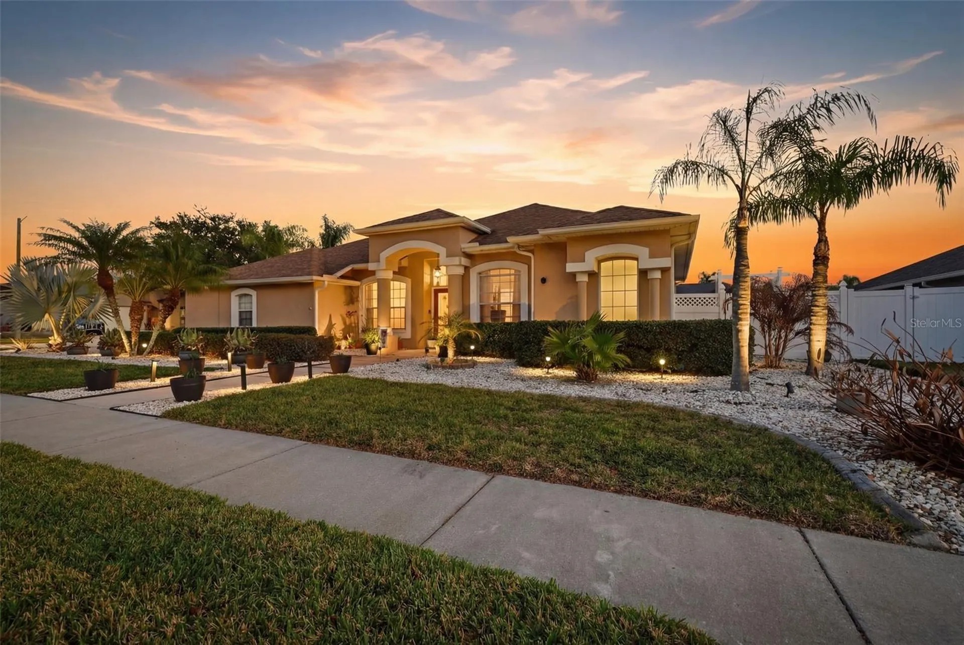 1436 Fox Chapel Drive Lutz FL 33549