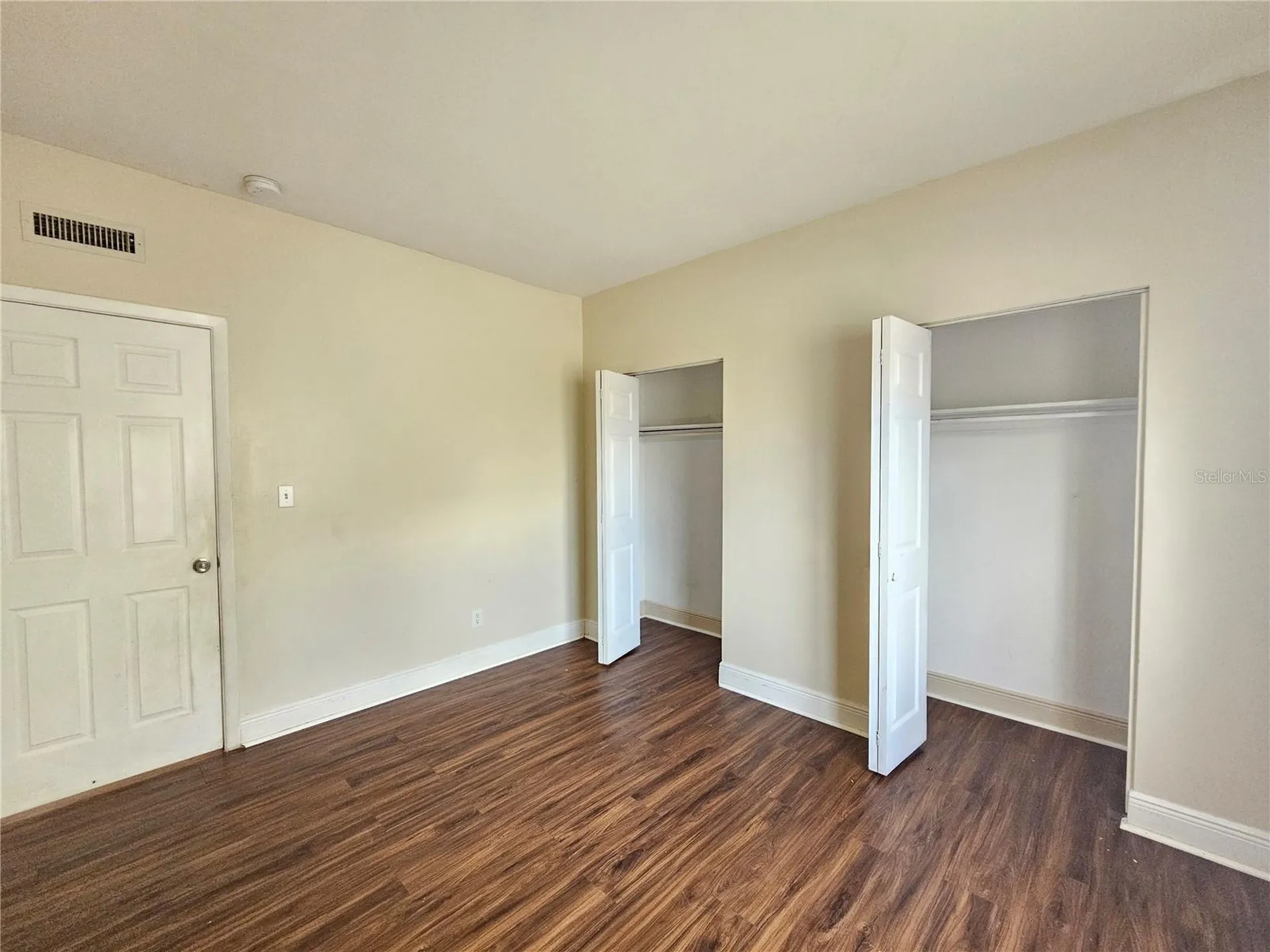7611 Paula Drive Tampa FL 33615