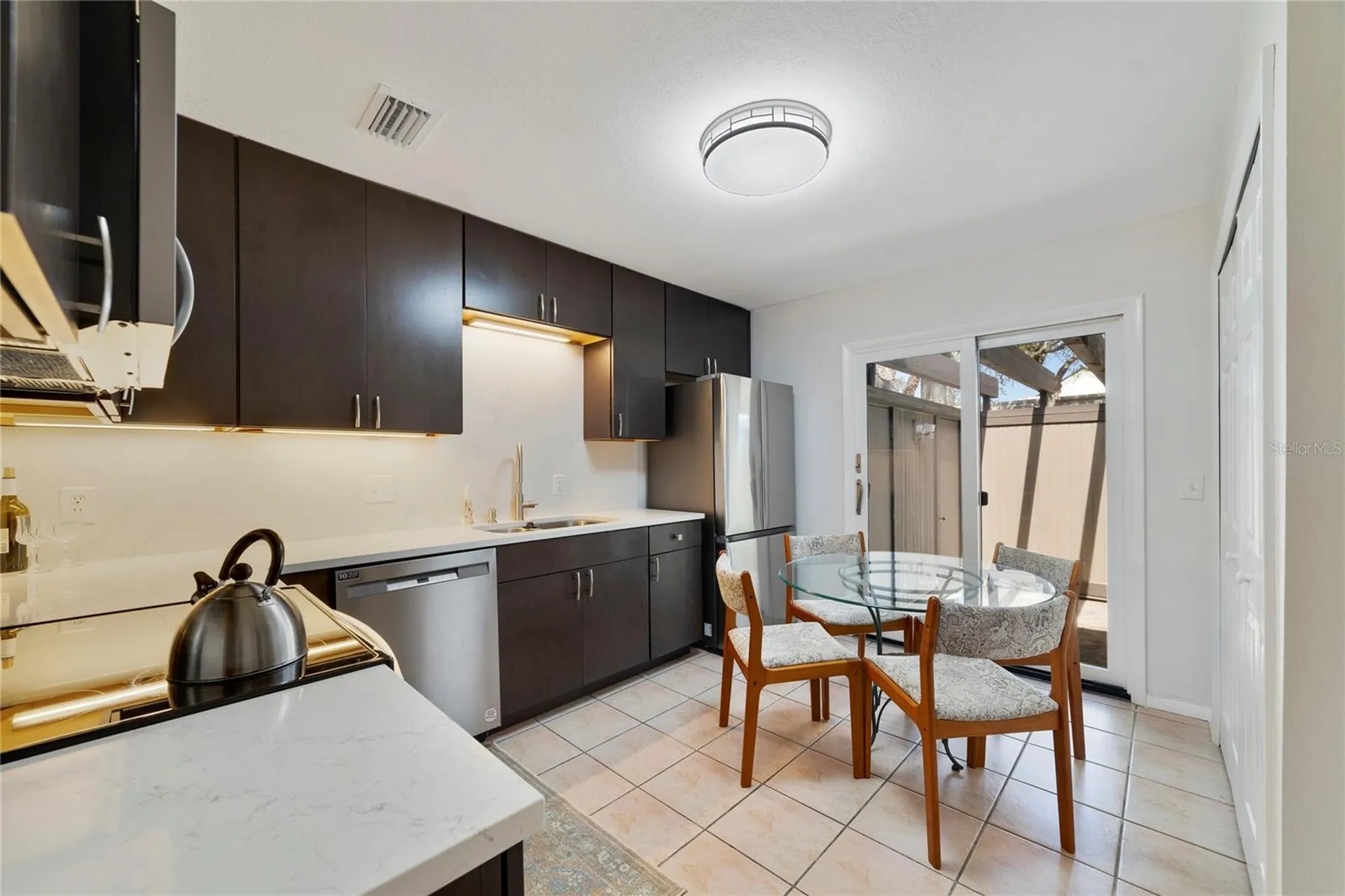 692 Lake Villas Drive Altamonte Springs FL 32701