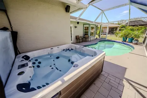 3039 58th Terrace E Bradenton FL 34203
