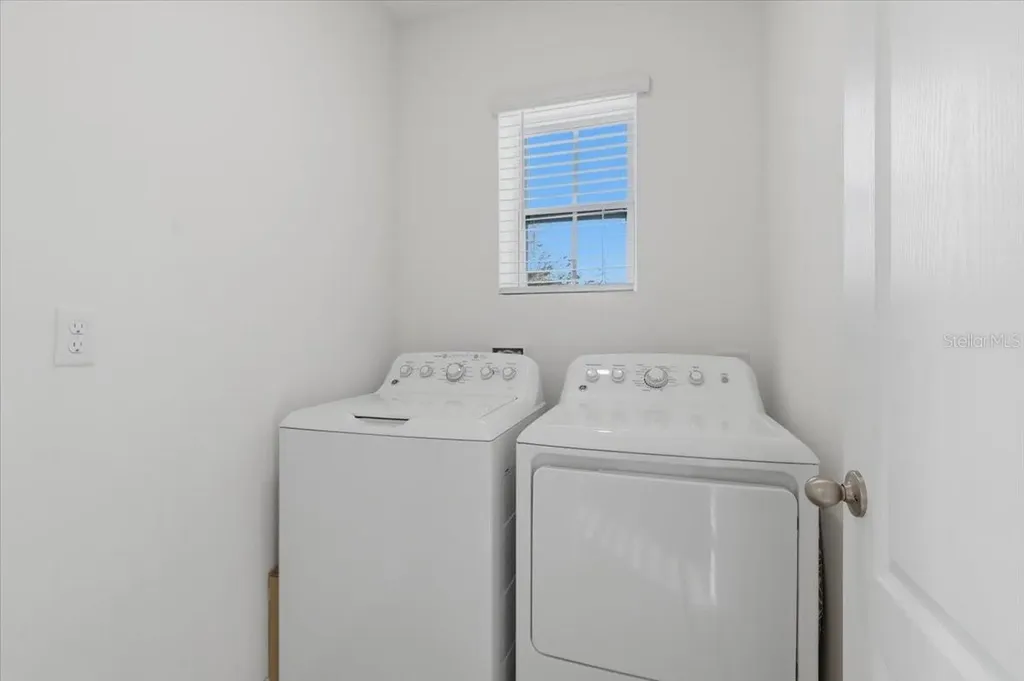 812 Brooklet Drive Davenport FL 33837