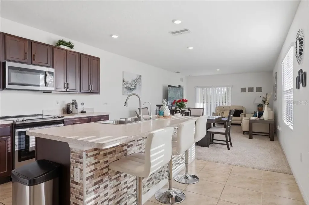 812 Brooklet Drive Davenport FL 33837