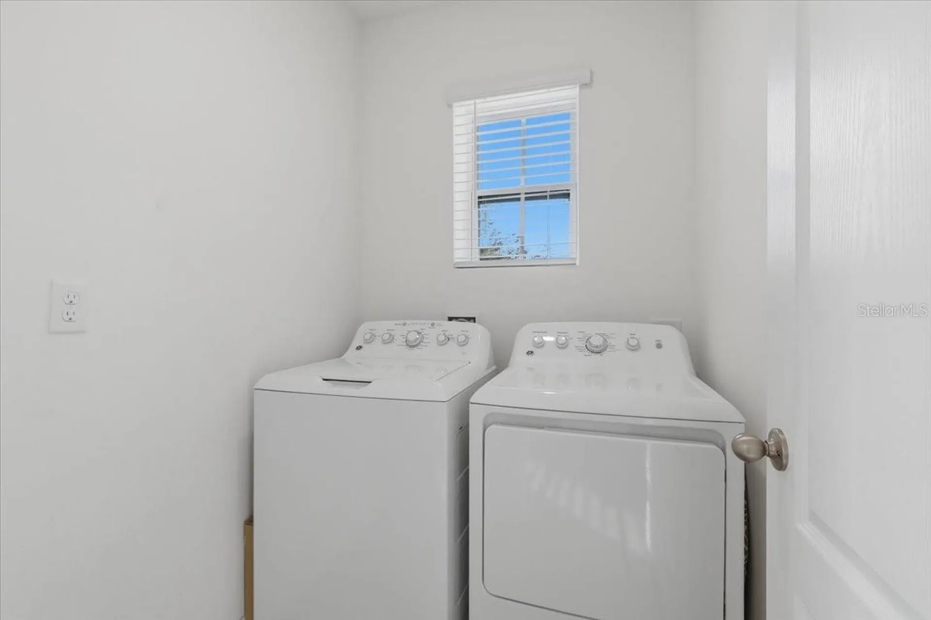 812 Brooklet Drive Davenport FL 33837