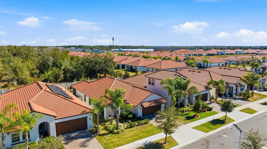5209 Windy Grove Drive Wimauma FL 33598