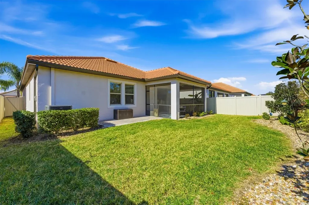 5209 Windy Grove Drive Wimauma FL 33598