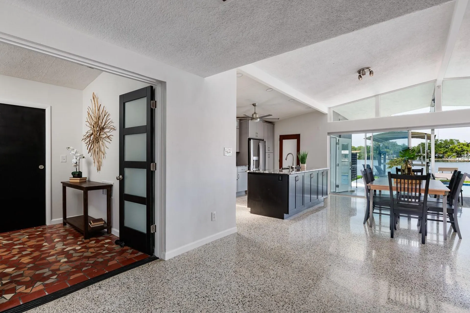 263 87th Avenue N St Petersburg FL 33702