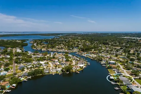 263 87th Avenue N St Petersburg FL 33702
