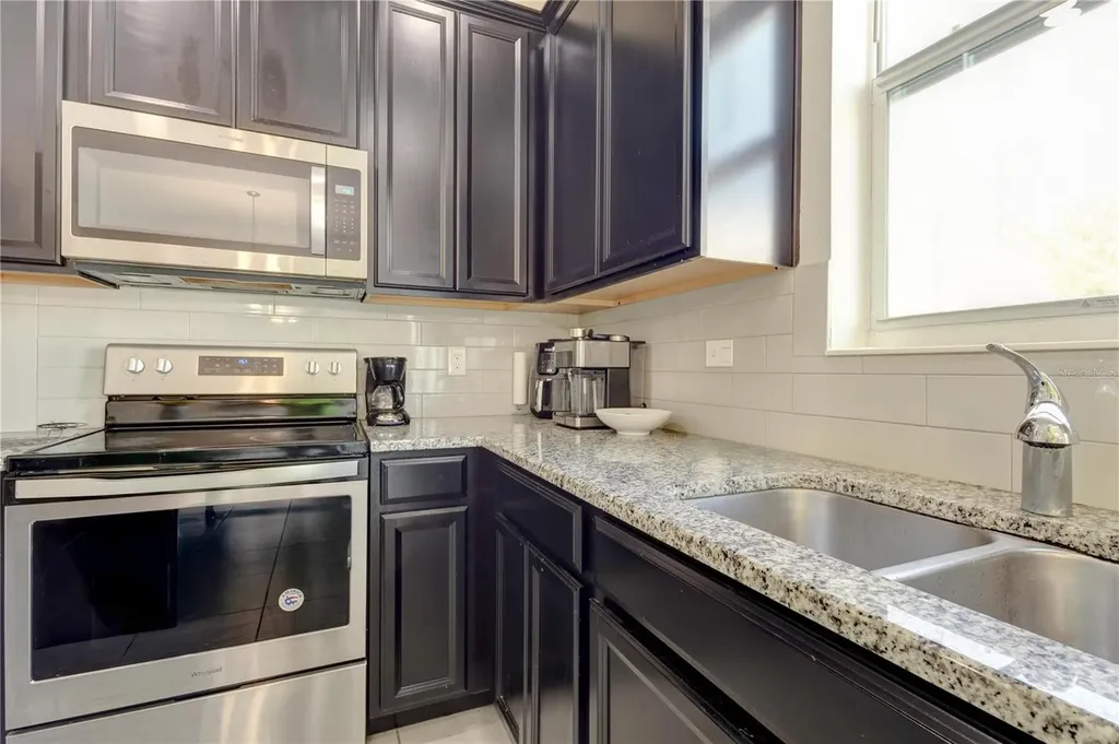 2403 Sedge Grass Way Orlando FL 32824