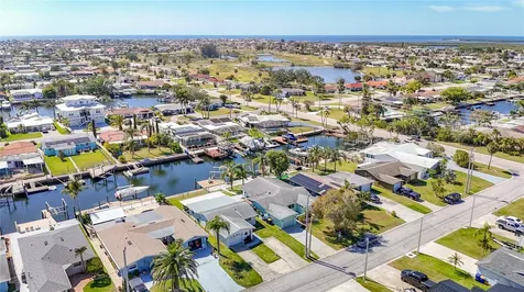 4947 Blue Heron Drive New Port Richey FL 34652
