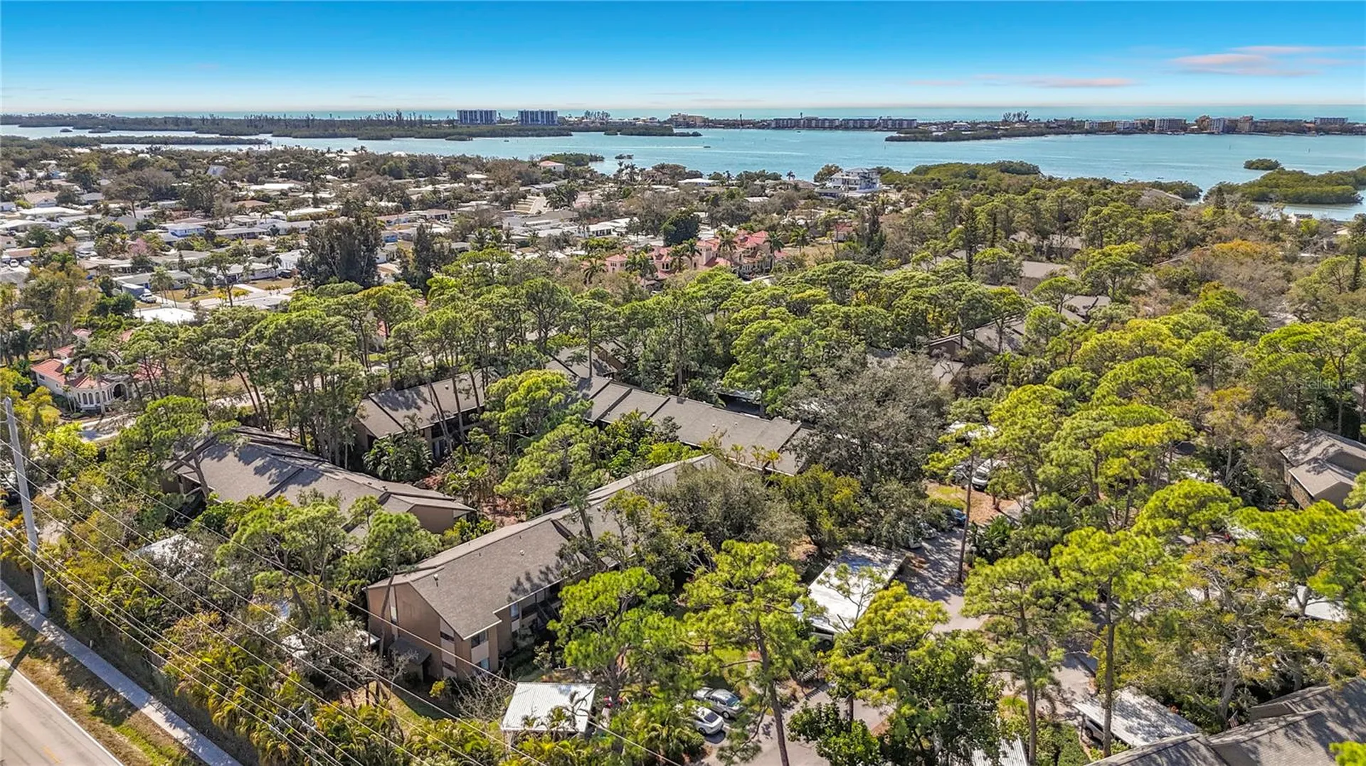 1717 Pelican Cove Road Sarasota FL 34231