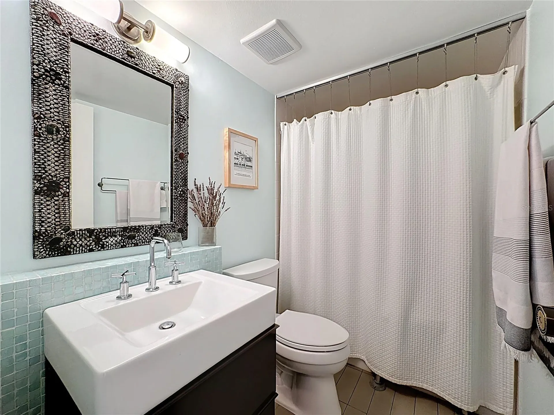 1717 Pelican Cove Road Sarasota FL 34231