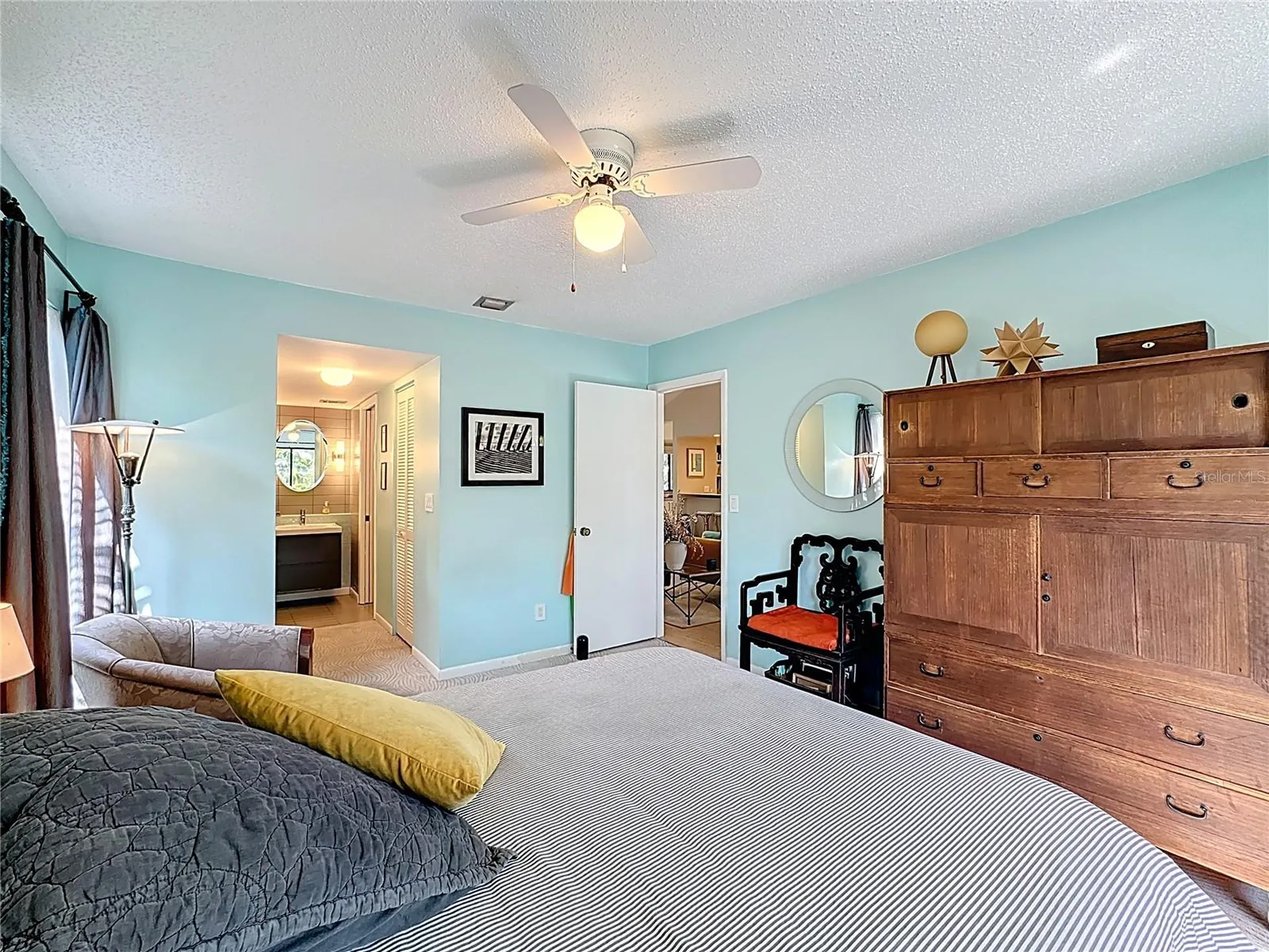 1717 Pelican Cove Road Sarasota FL 34231