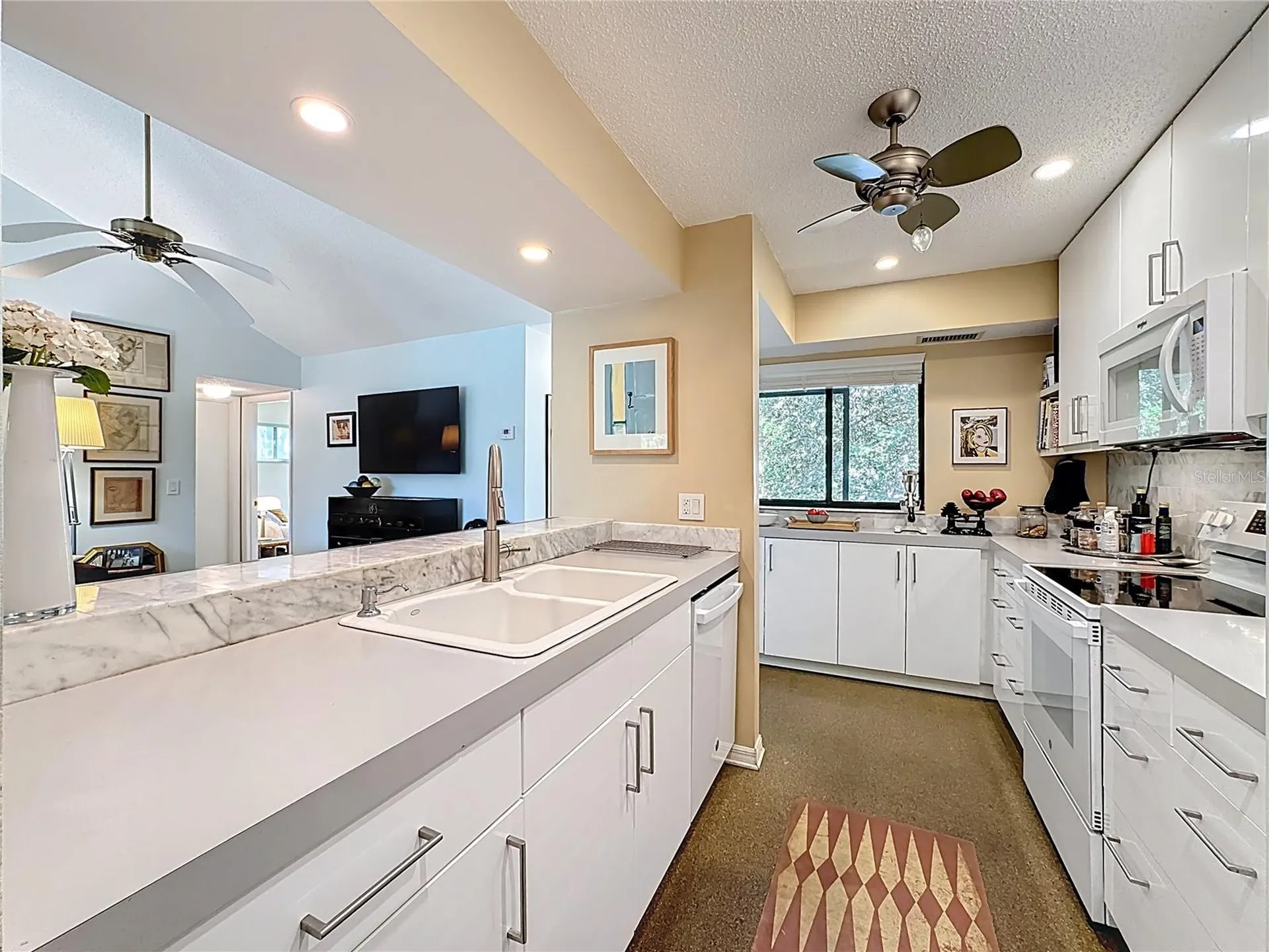 1717 Pelican Cove Road Sarasota FL 34231