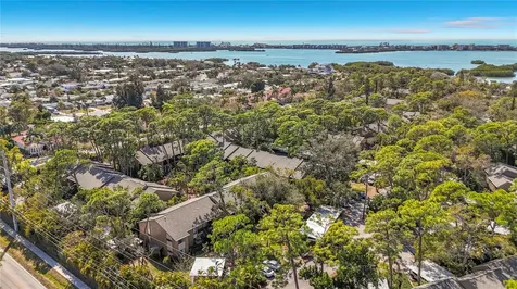1717 Pelican Cove Road Sarasota FL 34231