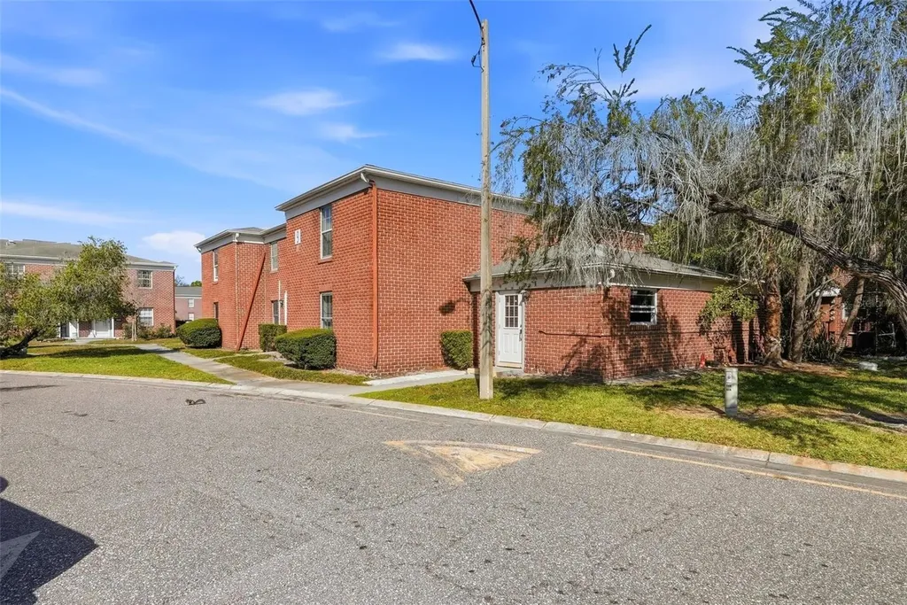 1151 85th Avenue N St Petersburg FL 33702