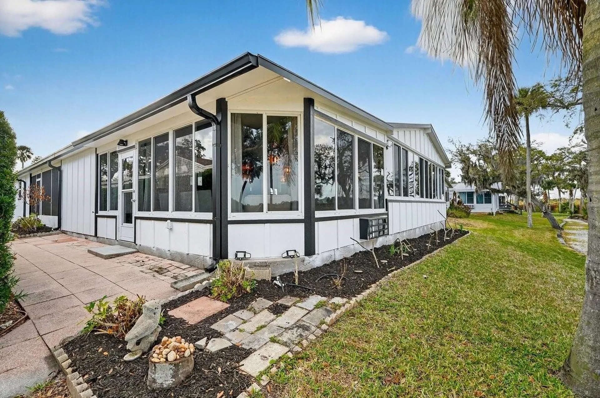 747 Navigators Way Edgewater FL 32141
