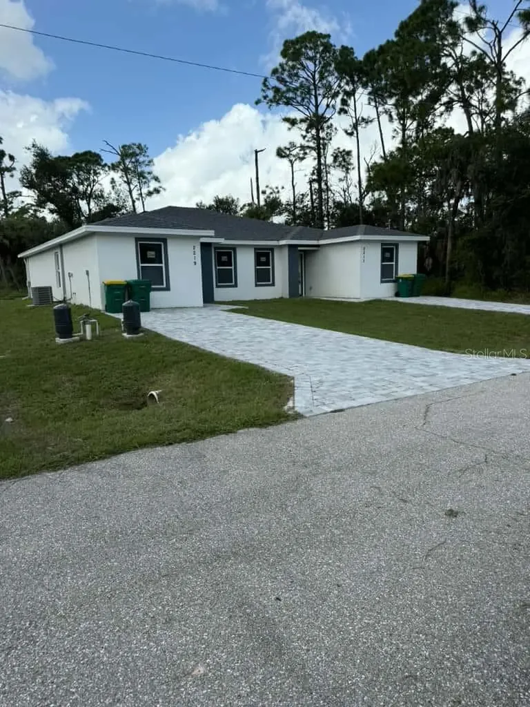 2217 Fraser Street Port Charlotte FL 33948