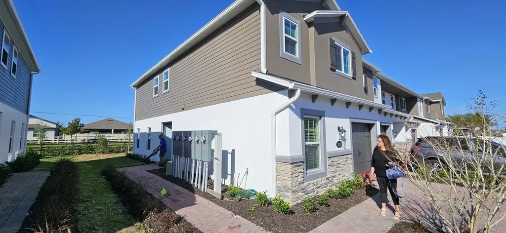 2878 Narcoossee Commons Way St Cloud FL 34771