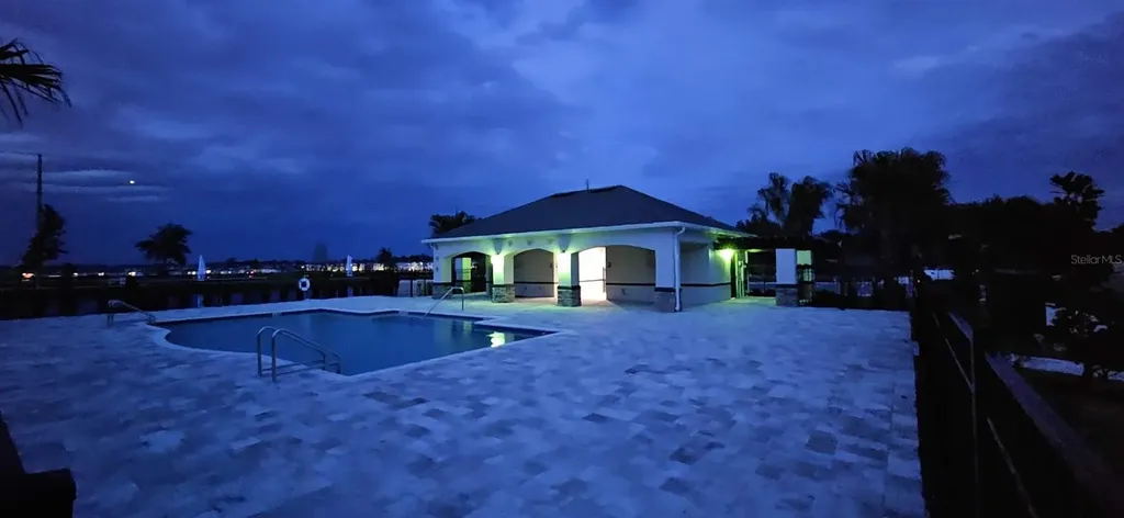 2878 Narcoossee Commons Way St Cloud FL 34771
