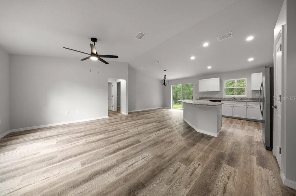 1821 W Water Lily Drive Citrus Springs FL 34434