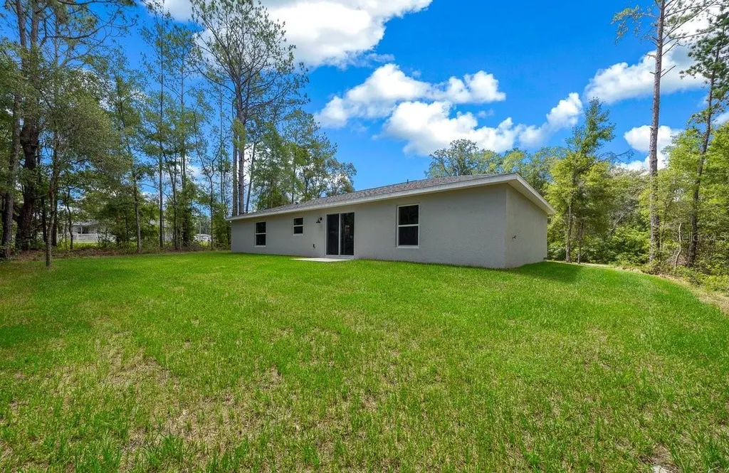 1821 W Water Lily Drive Citrus Springs FL 34434