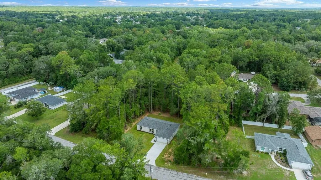 1821 W Water Lily Drive Citrus Springs FL 34434