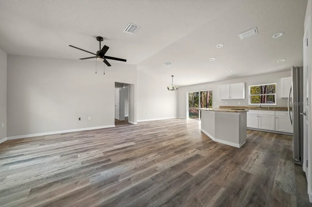 1821 W Water Lily Drive Citrus Springs FL 34434
