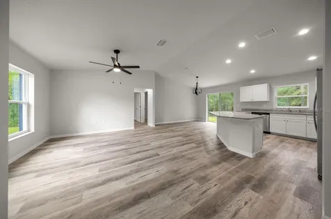 1821 W Water Lily Drive Citrus Springs FL 34434