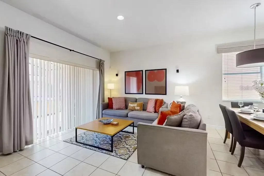 2713 Roadster Lane Kissimmee FL 34746