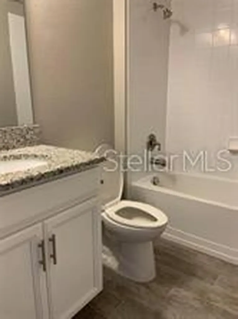 2877 Youngford Street Orlando FL 32824
