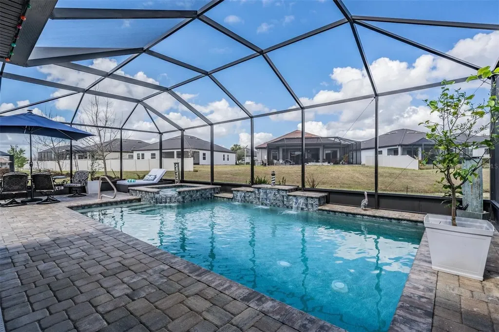 31625 Cannon Rush Drive San Antonio FL 33576