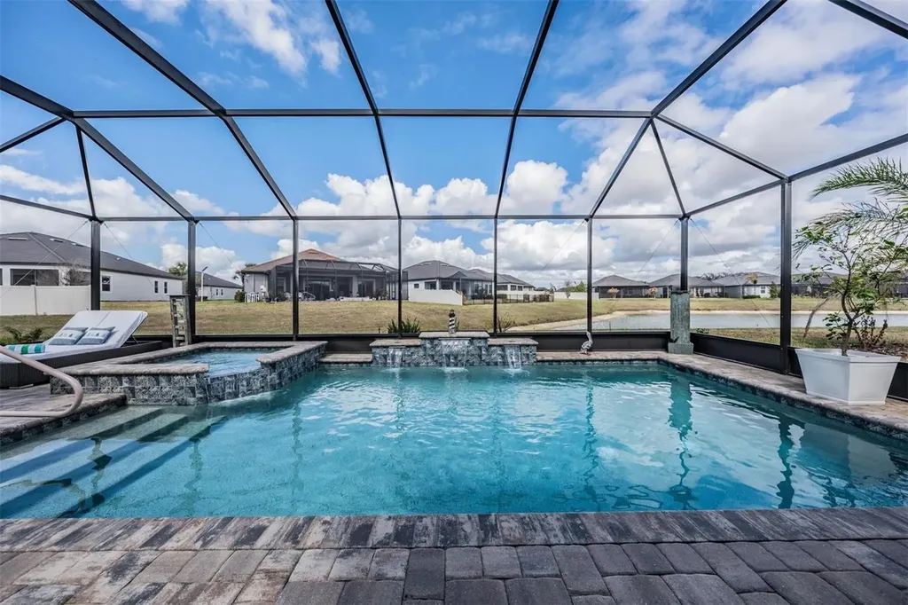 31625 Cannon Rush Drive San Antonio FL 33576