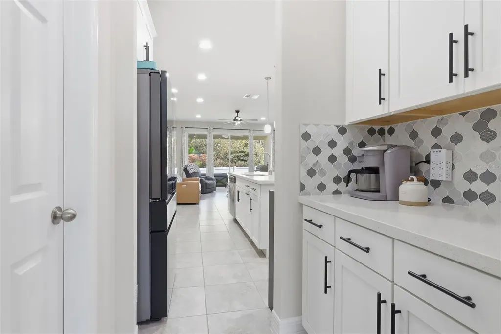 2337 Oxmoor Drive Deland FL 32724