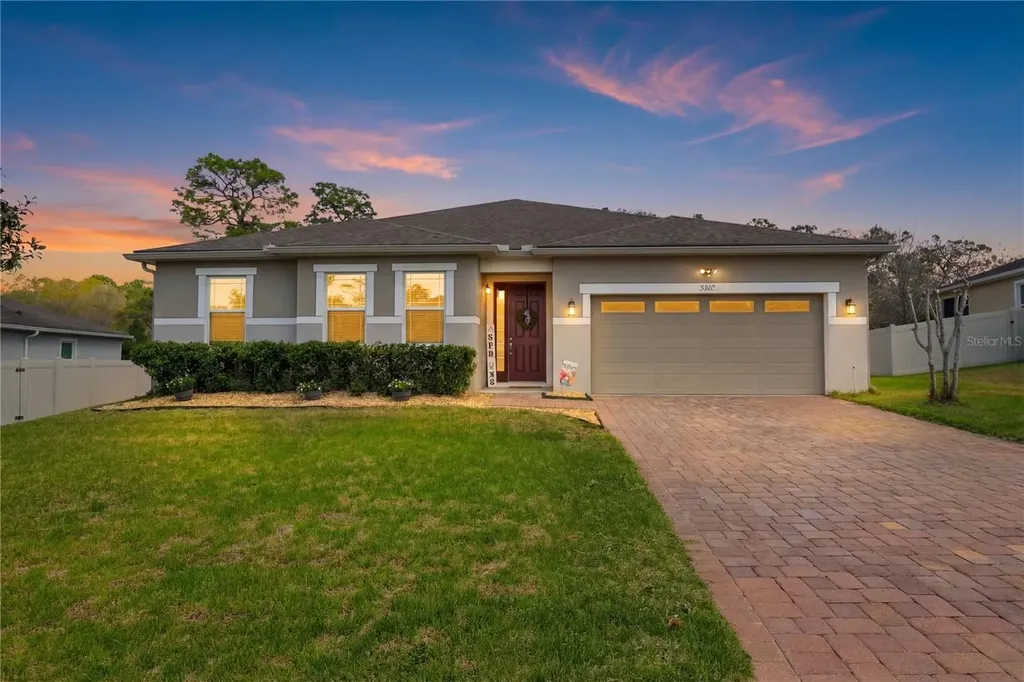 2337 Oxmoor Drive Deland FL 32724
