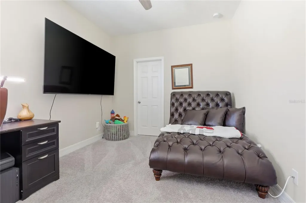 2337 Oxmoor Drive Deland FL 32724