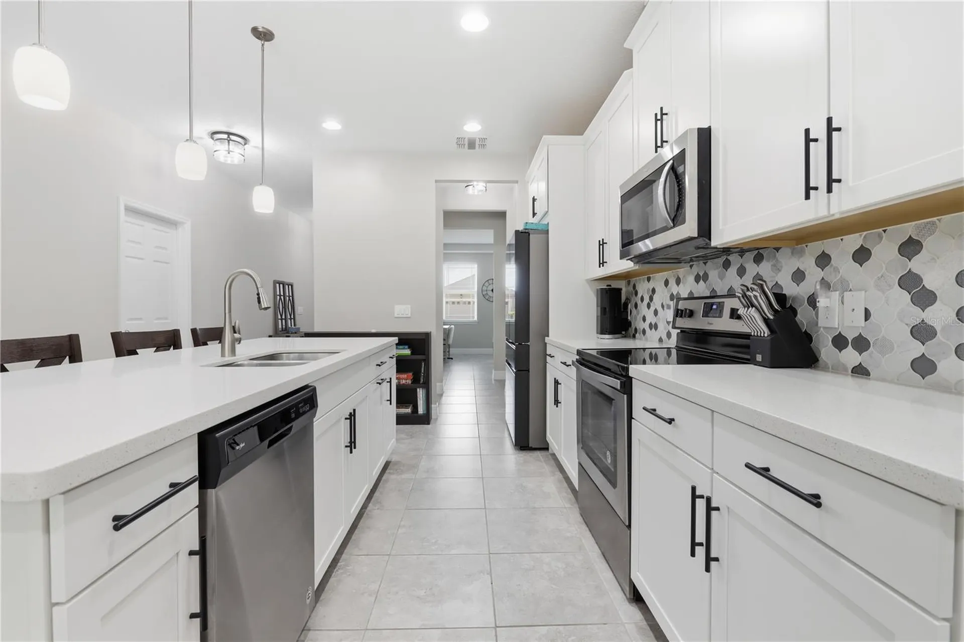 2337 Oxmoor Drive Deland FL 32724
