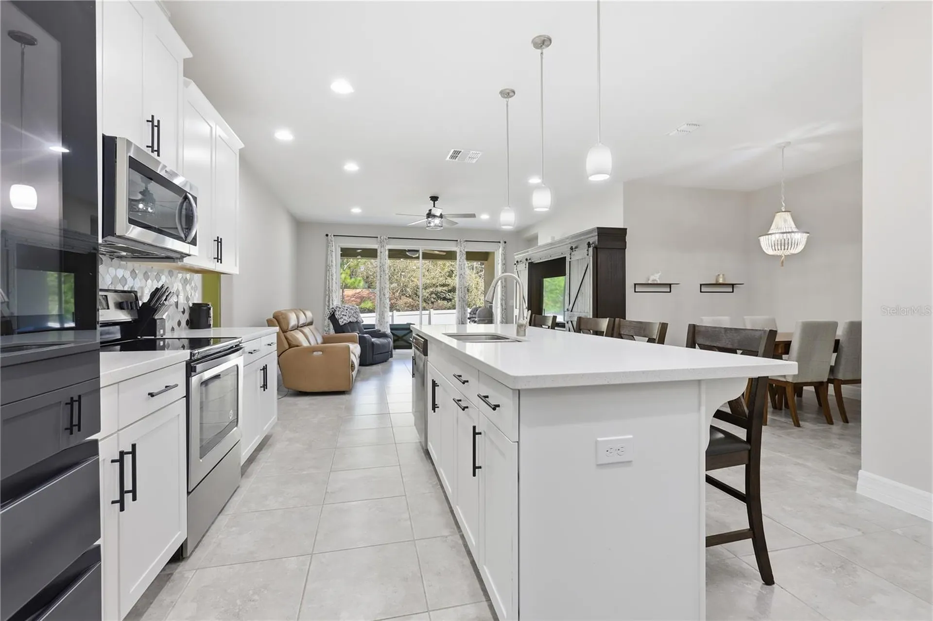 2337 Oxmoor Drive Deland FL 32724