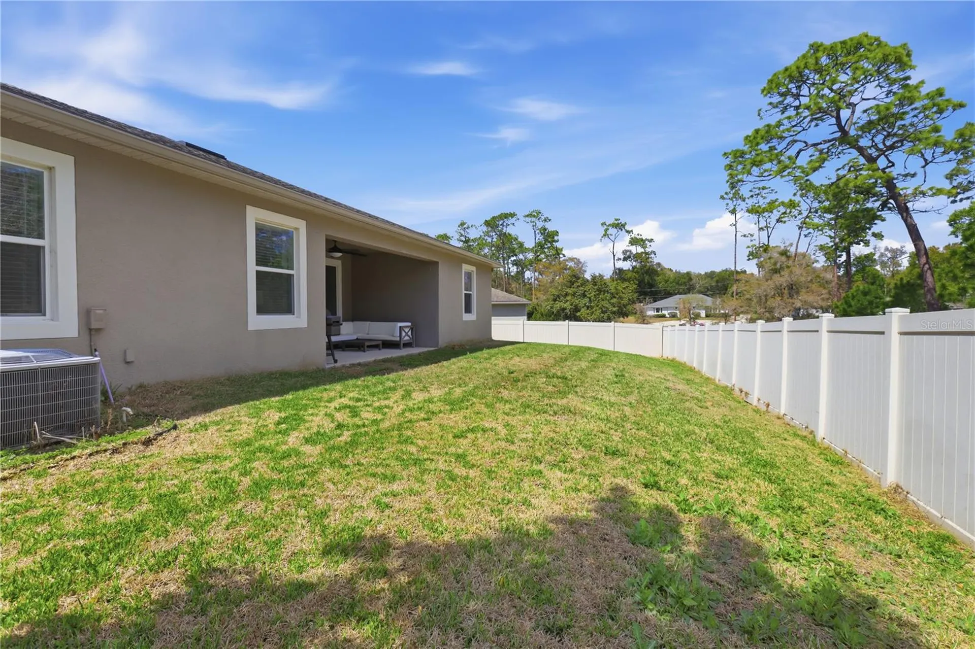 2337 Oxmoor Drive Deland FL 32724