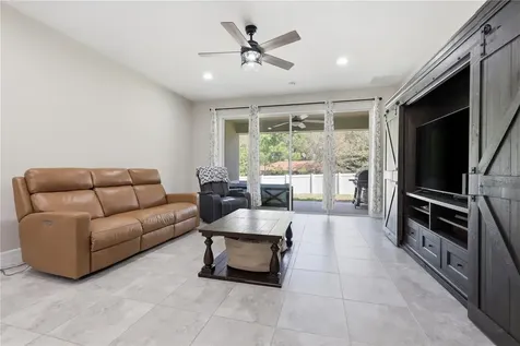 2337 Oxmoor Drive Deland FL 32724