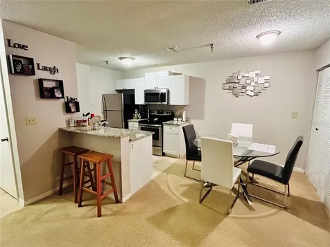 10265 Gandy Boulevard N St Petersburg FL 33702