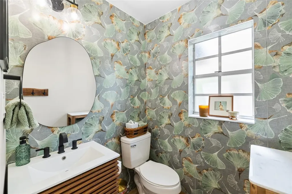 6906 Valrie Lane Riverview FL 33569