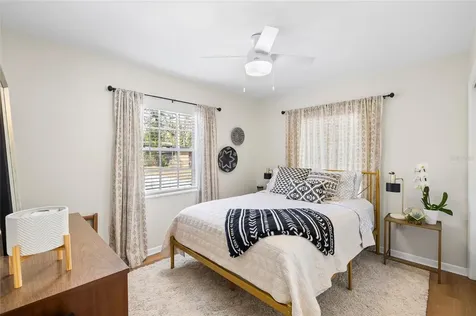 6906 Valrie Lane Riverview FL 33569