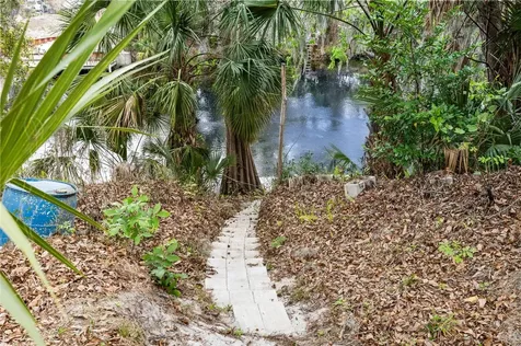 6906 Valrie Lane Riverview FL 33569