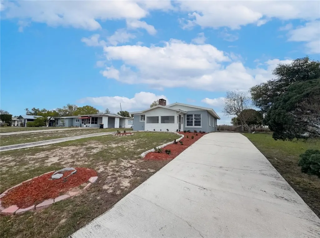 1306 Morningside Drive Lake Wales FL 33853