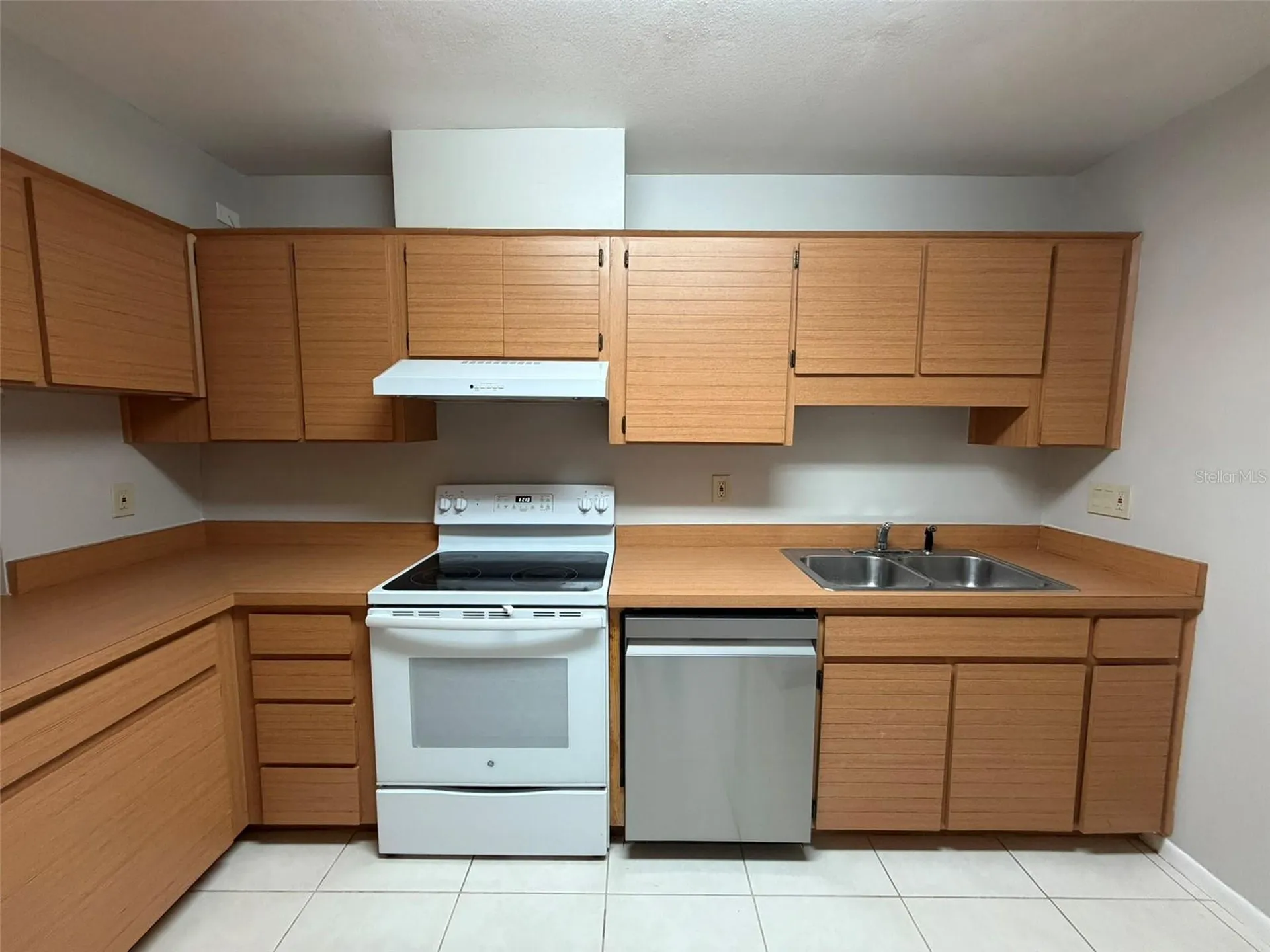 3505 Tarpon Woods Boulevard Palm Harbor FL 34685